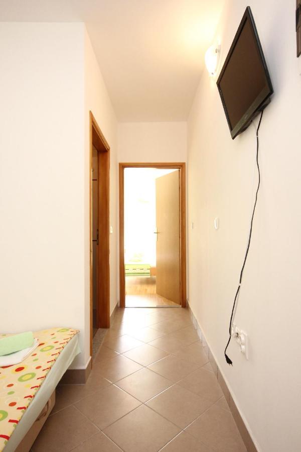 Apartments With A Parking Space Poljica, Trogir - 10010 Marina Extérieur photo