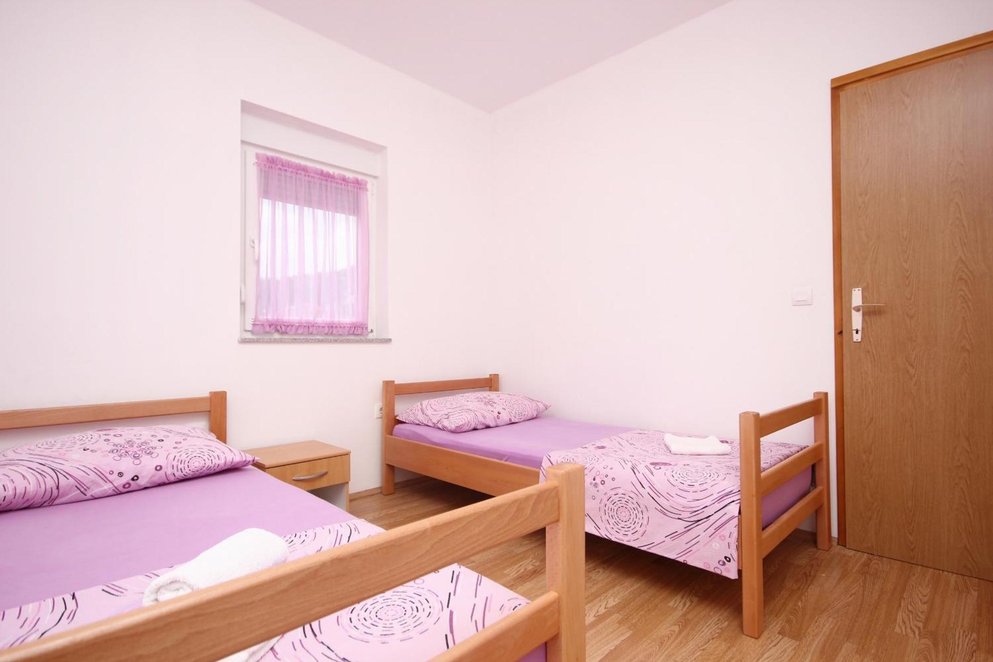 Apartments With A Parking Space Poljica, Trogir - 10010 Marina Chambre photo